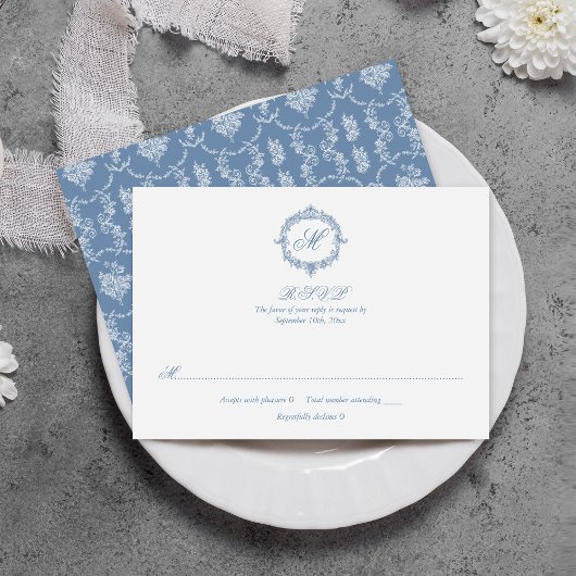 Elegant Vintage Blue Toile Monogram Wedding 出欠カード