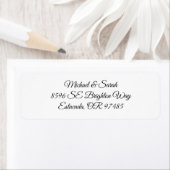 Elegant White and Black Return Address ラベル (インサイチュ)