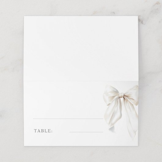 Elegant White Bow Bridal Shower Table プレイスカード (外部開封)