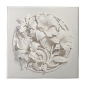 Elegant White Faux Relief Flowers タイル (正面)