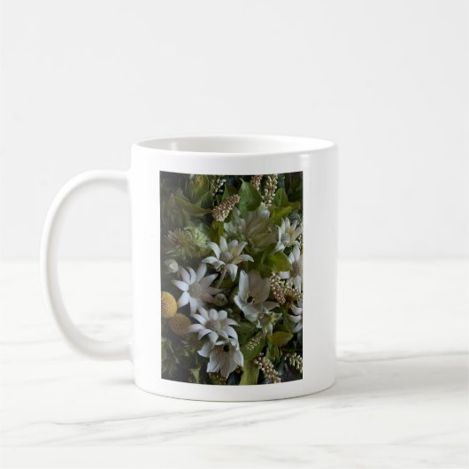 Elegant White Flannel Flower Minimalist Botanical コーヒーマグカップ (左)