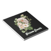 Elegant white floral bouquet with green leaves ノートパッド (アングル)