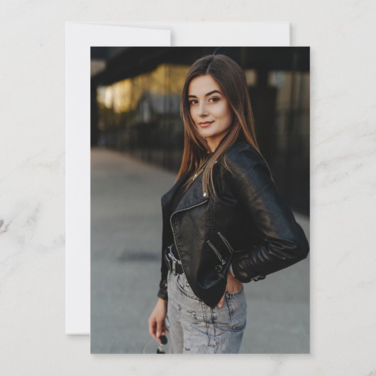 Elegant White Floral Nursing Graduation Invitation 招待状 (裏面)