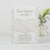 Elegant White Lace Wedding Invitation 招待状 (スタンド正面)