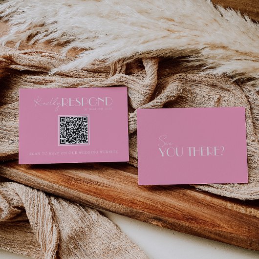 Elegant White Pink Minimalist QR Code Wedding 出欠カード