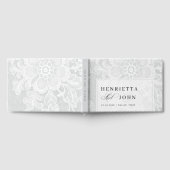 Elegant White Vintage Lace Wedding ゲストブック (全面)