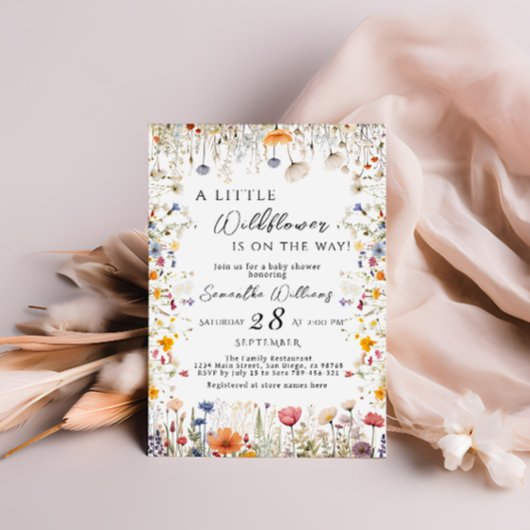 Elegant White Wildflower Bloom Baby Shower 招待状