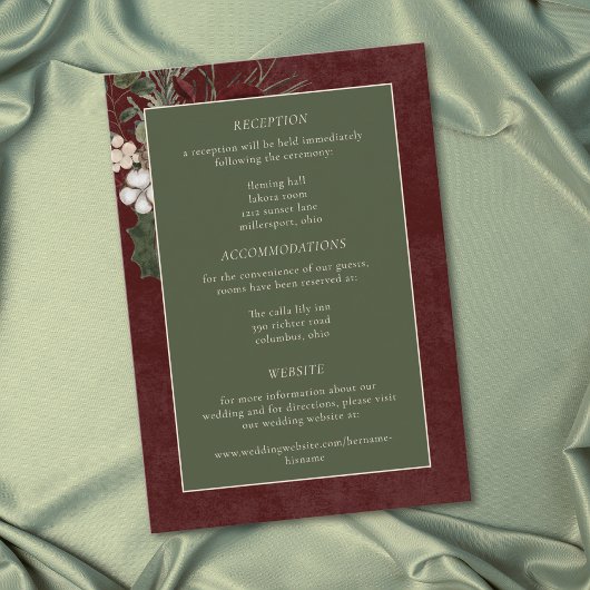 Elegant Winter Berries & Pine Burgundy Wedding エンクロージャーカード
