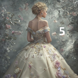 Elegant Woman in Opulent Ball Gown  薄葉紙