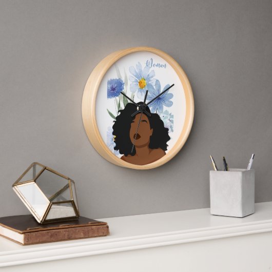 Elegant Woman with Blue Floral Wall Clock 壁時計 (オフィス)