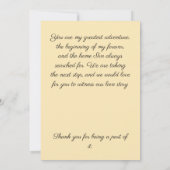 Elegant Yellow Floral and Marble Wedding Invitatio カード (裏面)