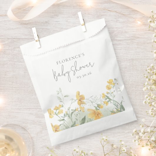 Elegant Yellow Floral Baby Shower フェイバーバッグ (クリップ留めされた状態)