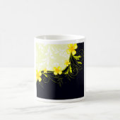 Elegant Yellow Floral Damask コーヒーマグカップ (中央)