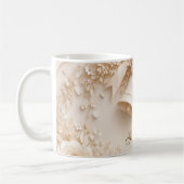 Elegantes Hochzeitsdesign mit Glocken und Rosen コーヒーマグカップ (左)