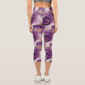 Elegantes vetas doradas y moradas カプリレギンス (裏面)