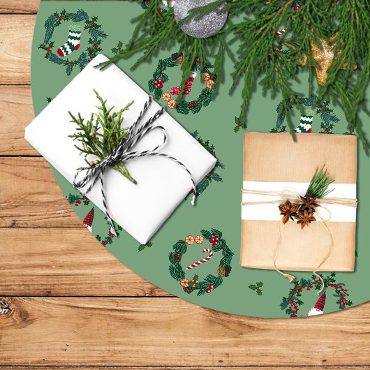 Elementos decorativos dentro de coronas de navidad ブラッシュドポリエステルツリースカート