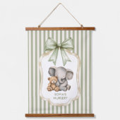 Elephant and Teddy Bear Nursery Decor 吊り下げ型タペストリー (正面)
