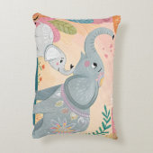 Elephant Mom and Baby アクセントクッション (裏面(縦))