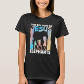 Elephant Outfit for Elephant Lovers Apparel Boys Tシャツ (正面)