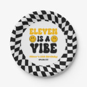 Eleven Is A Vibe Retro 11th Birthday Party ペーパープレート (正面)