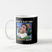 Elf Don't Eat The Yellow Snow コーヒーマグカップ (左)