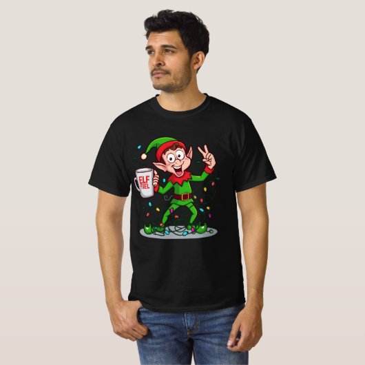 Elf Fuel – Cute Coffee Elf Funny Christmas Design Tシャツ (正面フル)
