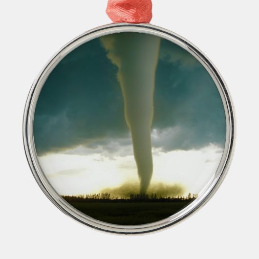 Elieマニトバに近づく部門F5のトルネード メタルオーナメント (正面)