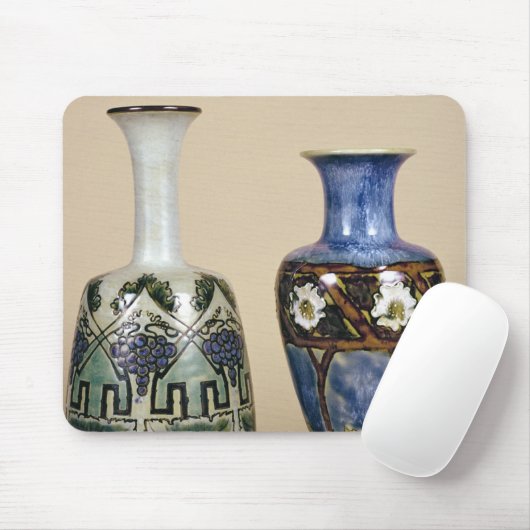 Eliza Simmance、c.1880著Doultonの2つのつぼ マウスパッド (マウス)