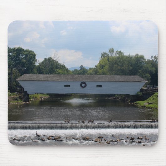 Elizabethton Covered Bridge マウスパッド (正面)