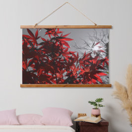 Embers of Autumn 吊り下げ型タペストリー