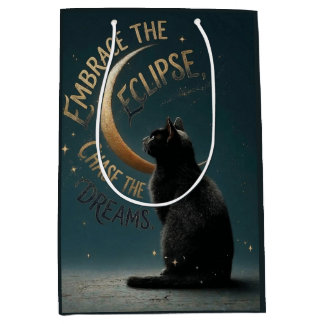 "Embrace the Eclipse" Celestial Cat Illustration ミディアムペーパーバッグ