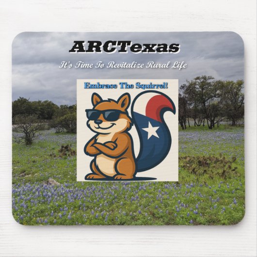 Embrace The Squirrel That is Life! マウスパッド (正面)