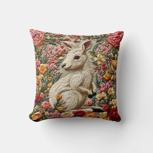 Embroidered Australia’s Kangaroo クッション (正面)