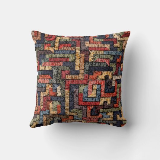 Embroidered seamless geometric pattern. Ethnic and クッション (裏面)