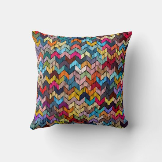 Embroidered seamless geometric pattern. Ornament E クッション (裏面)