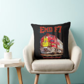 EMD F7 Santa Fe Warbonnet with American Flag. クッション (椅子)