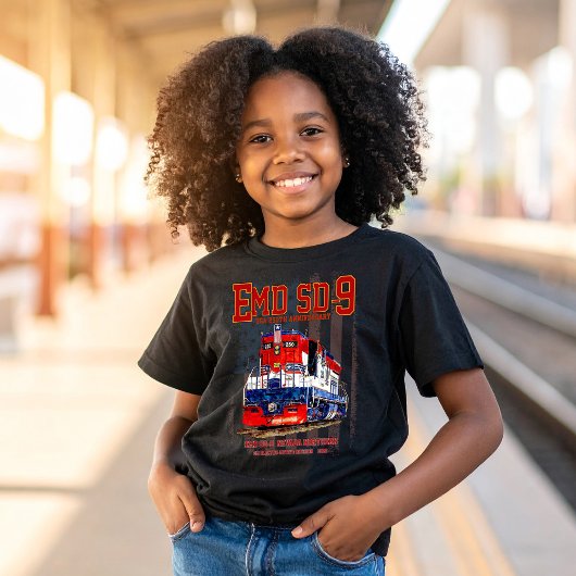 EMD SD-9機関車 アメリカ建国250周年デザイン Tシャツ