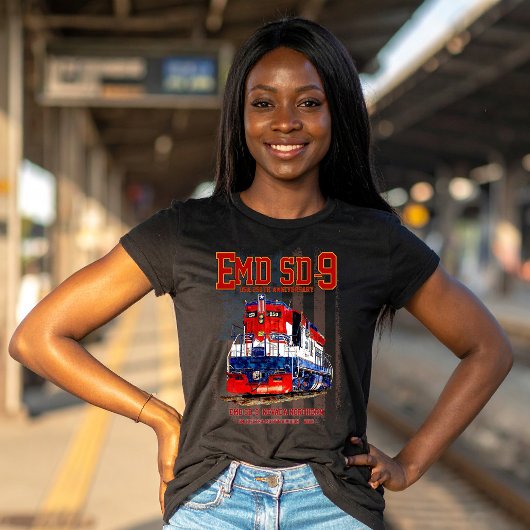 EMD SD-9機関車 アメリカ建国250周年塗装 Tシャツ