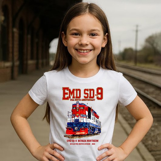 EMD SD-9 アメリカ建国250周年記念ヘリテージ機関車 Tシャツ
