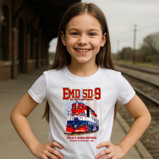 EMD SD-9 Locomotive USA 250th Anniversary Livery Tシャツ