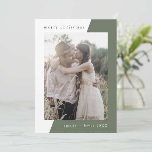 EMELIAグリーンファユニークイミニマルミリアフォトクリスマス シーズンカード (スタンド正面)