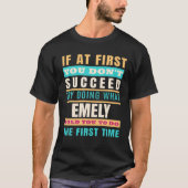 EMELY Personalized Name EMELY First Name Tシャツ (正面)