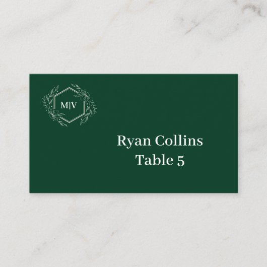 Emeral Green Monogram Crest Place Cards プレイスカード (正面)