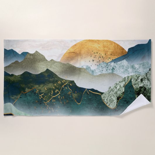 Emerald golden mountains ビーチタオル (正面)