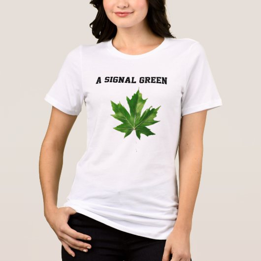 Emerald Stillness green leaf, maple leaf, トライブレンドＴシャツ (正面)