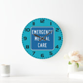 Emergency Medical Care Road Sign ラージ壁時計 (ホーム)