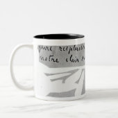 Emile Zolaの署名 ツートーンマグカップ (左)