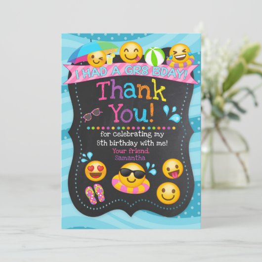 Emojiのプールを囲んでのパーティの誕生日のサンキューカード サンキューカード (スタンド正面)