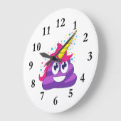 Emojiの紫色のユニコーンのウンチ ラージ壁時計 (傾斜)