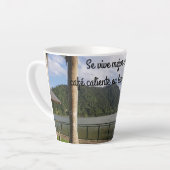 empoderamiento カフェラテマグ (左アングル)